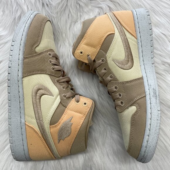 Nike Air Jordan 1 Womens Sportswear Shoes Brown DV0427-102 VNDS Sz 9.5 - Picture 3 of 7